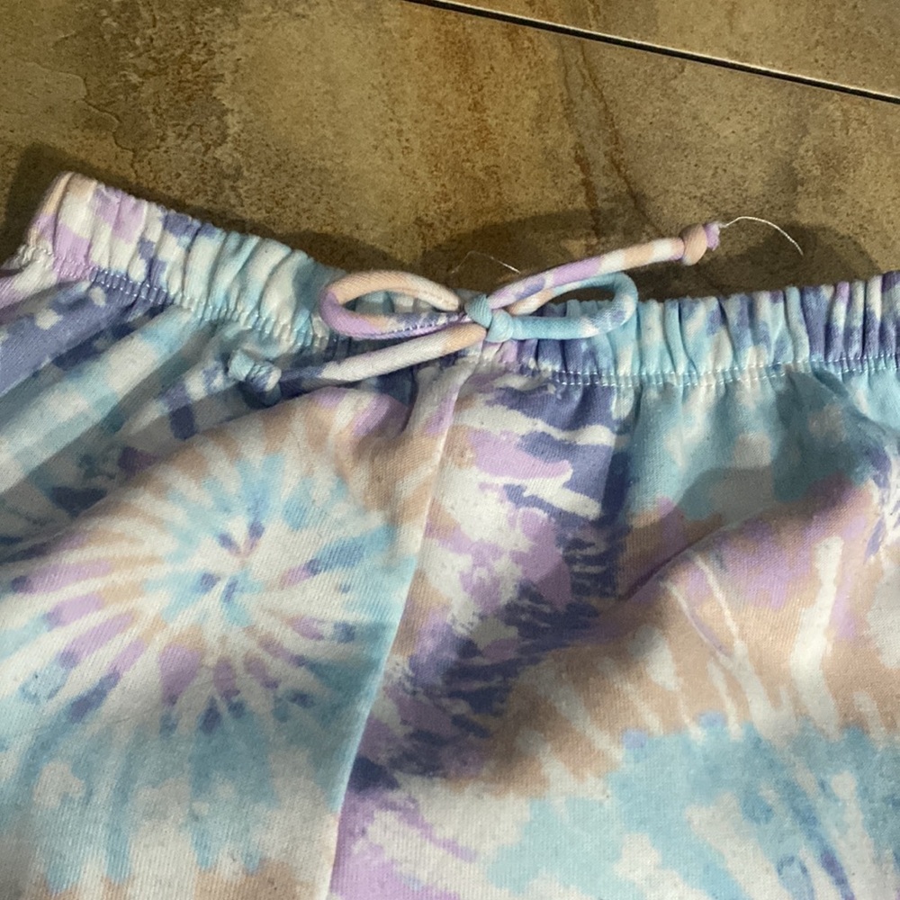 2 pc set - Picture 5 of 6